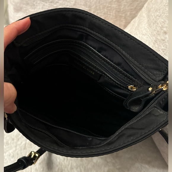 Michael Kors Crossbody Bag - Picture 9 of 10